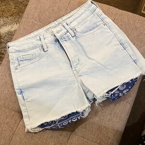 Old Navy Light Wash Jean Shorts with Bandana Detail